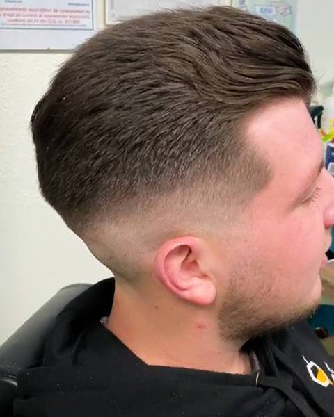 Tunsori pentru bărbați în Timișoara – look fresh, stilat și ușor de întreținut!